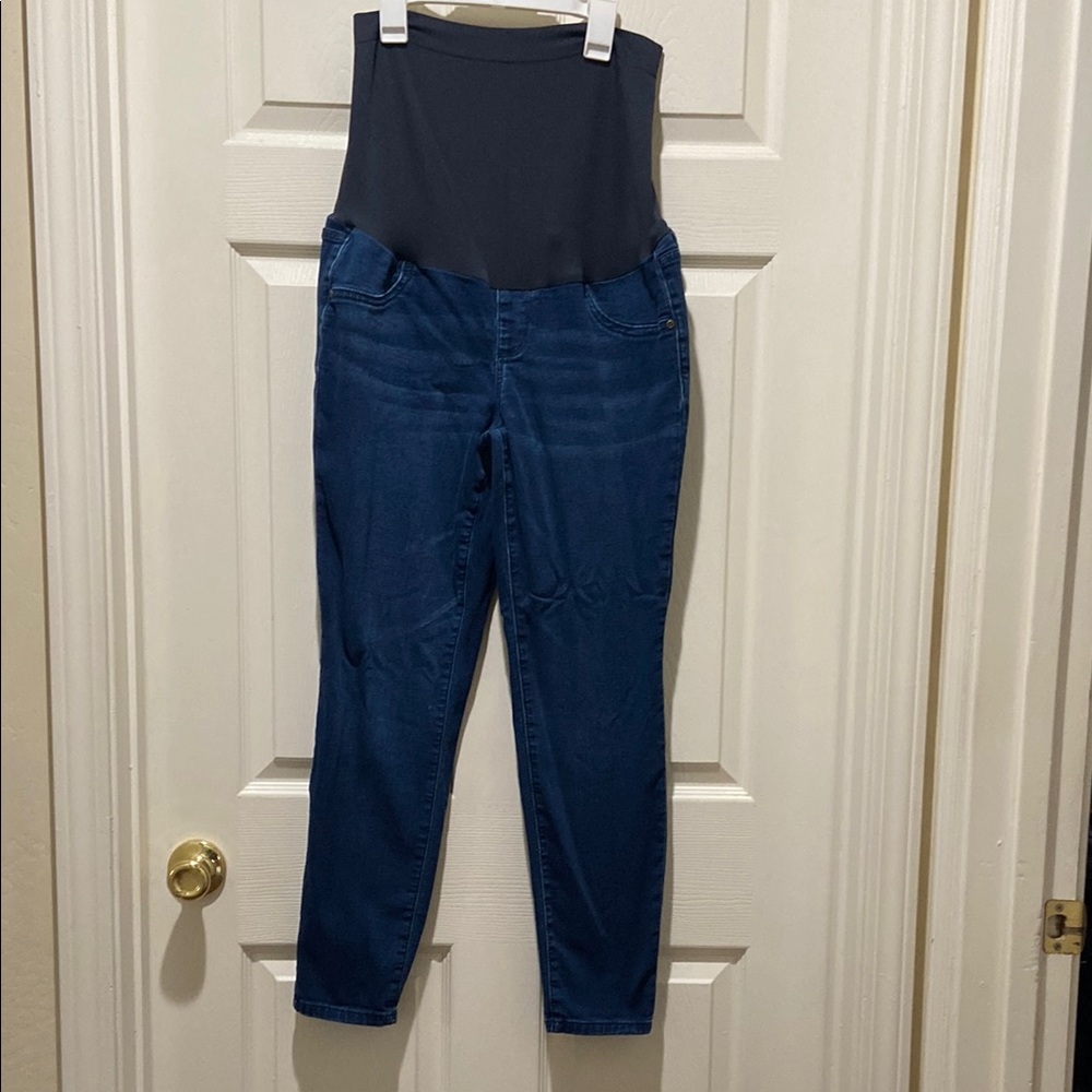 Maternity jeans
